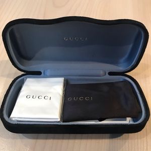 GUCCI black hard velvet sunglasses/eyeglasses case